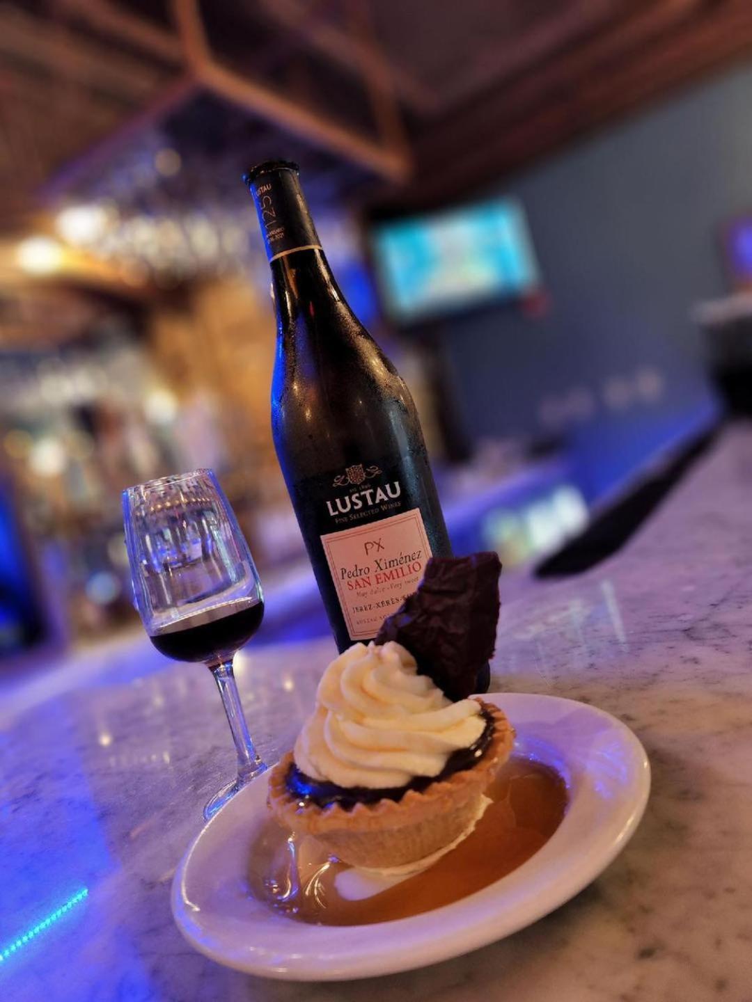 The Union Hotel Everett Экстерьер фото