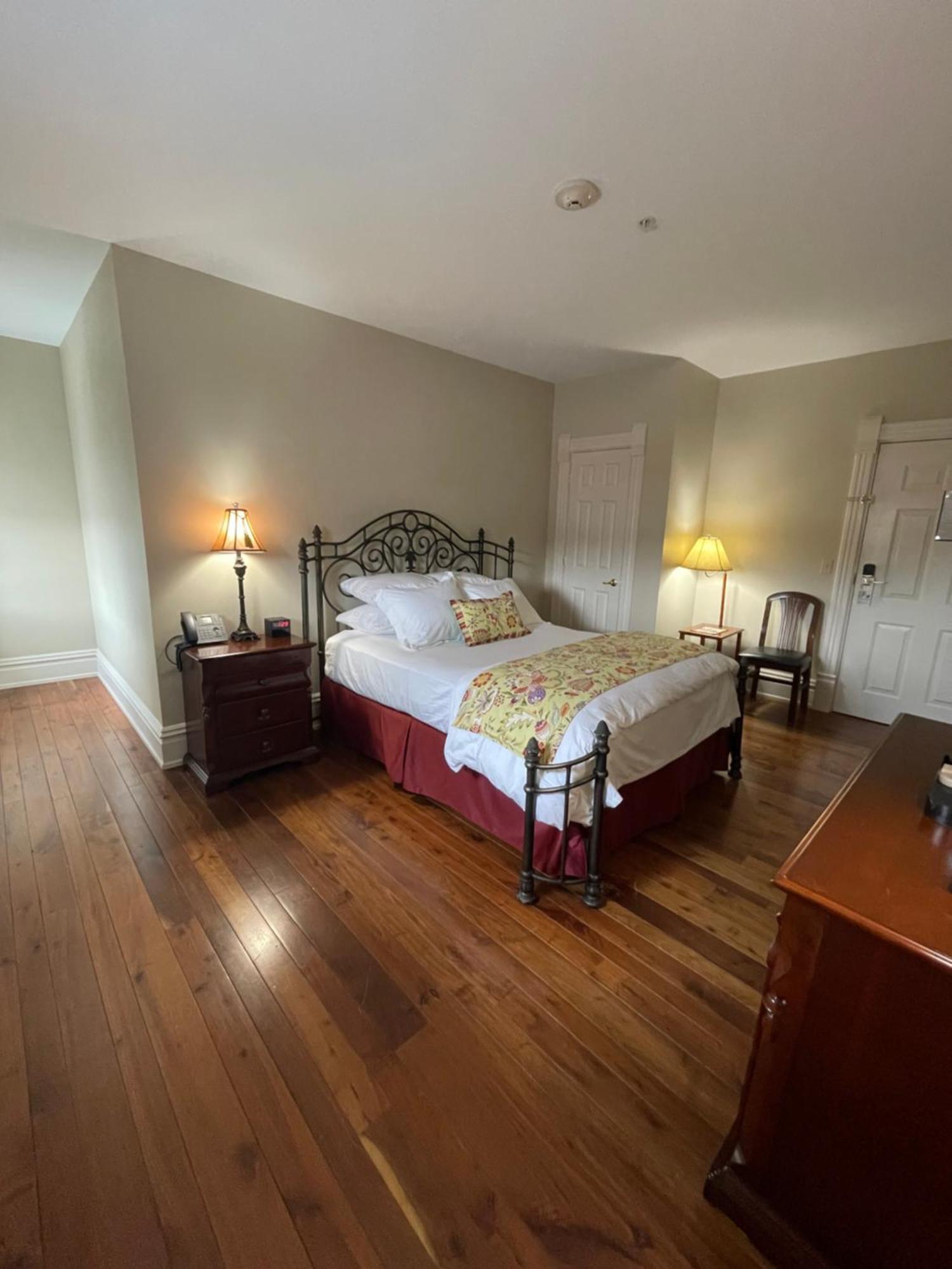 The Union Hotel Everett Экстерьер фото