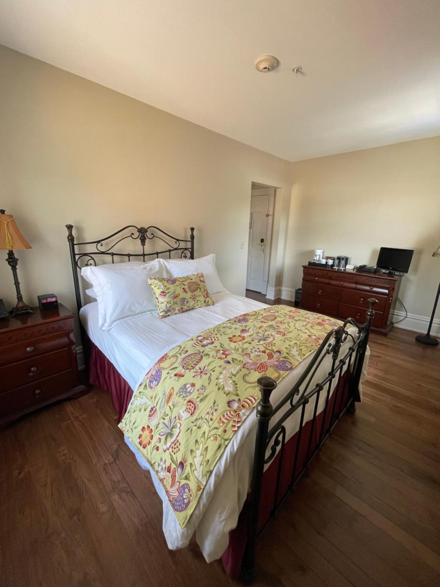 The Union Hotel Everett Экстерьер фото